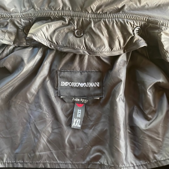 Simin T s.p.a. (Armani) black Jacket with white trim, front zip pockets XXL - Picture 3 of 16